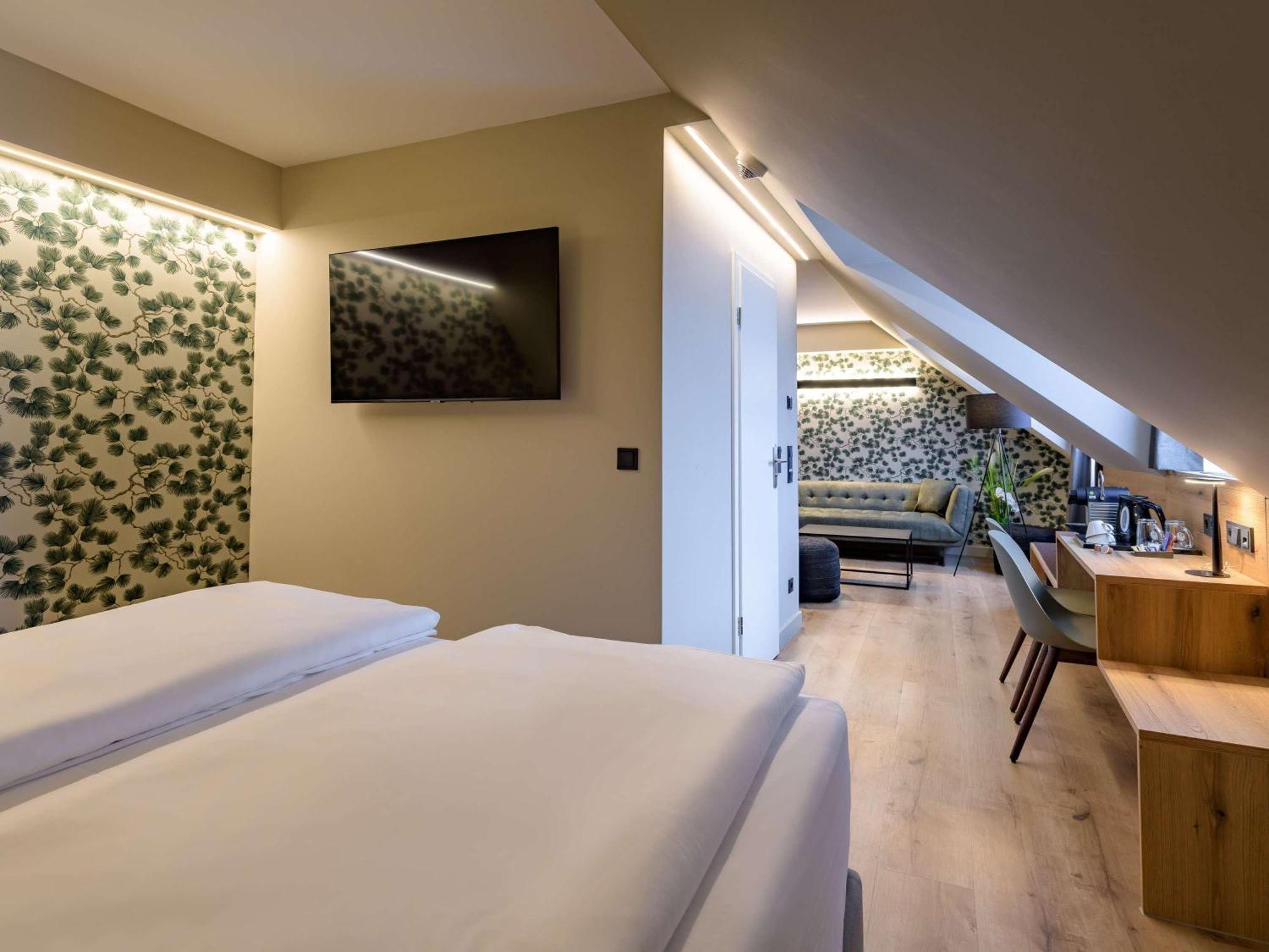 Mercure Altstadt Hotel 3*